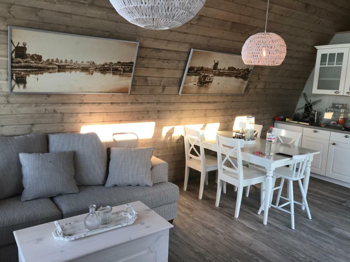 Lieblingsplatz Parey - Schwimmendes Seehotel Esterno foto